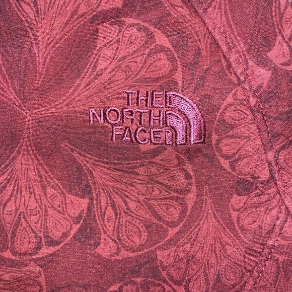 The North Face Full Zip Burgundy Shell Jacket Small - Picture 2 of 8